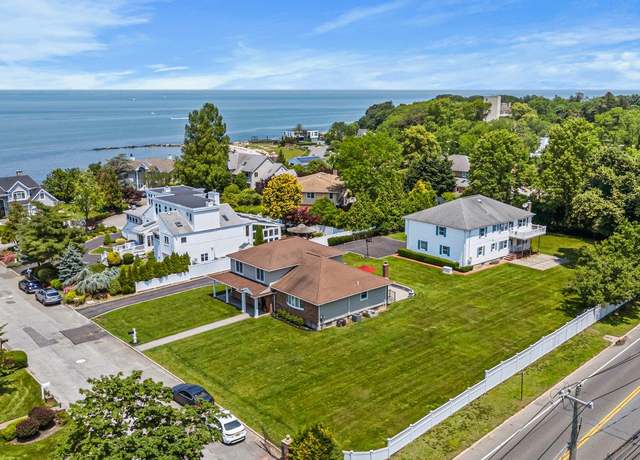 Property at 2 Donald St, Bayville, NY 11709, 3 beds, 2.5 baths