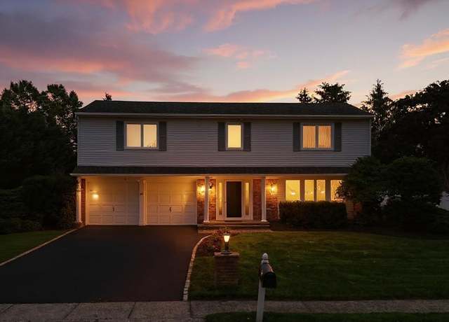 Property at 61 Sherwood Ct, Huntington, NY 11743, 4 beds, 2.5 baths