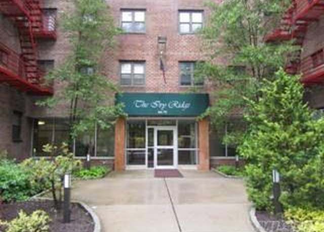 Property at 86-70 Francis Lewis Blvd Unit A-44, Hollis, NY 11423, 2 beds, 1 bath