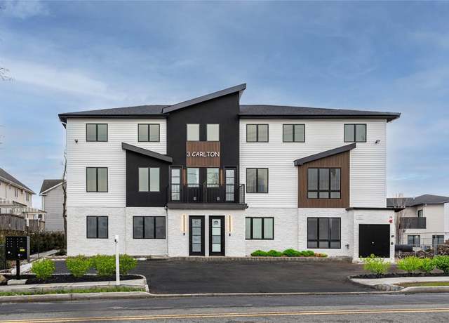Property at 3 Carlton Rd #201, Monsey, NY 10952, 6 beds, 3.5 baths