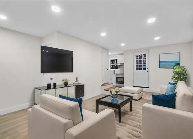 Property at 504 Van Nest, Bronx, NY 10460, 10 beds, 5 baths