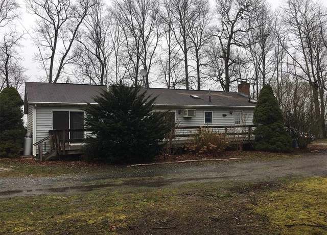 Property at 1553 Northville Tpke, Riverhead, NY 11901, 3 beds, 2 baths
