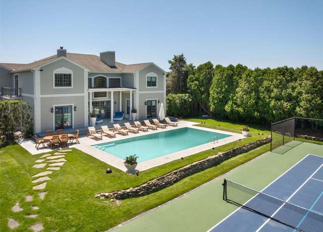 Property at 117 Mill Creek Close, Water Mill, NY 11976, 5 beds, 5.5 baths