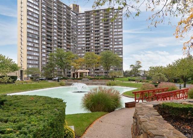 Property at 2 Bay Club Dr Unit 10B, Bayside, NY 11360, 1 bed, 1 bath