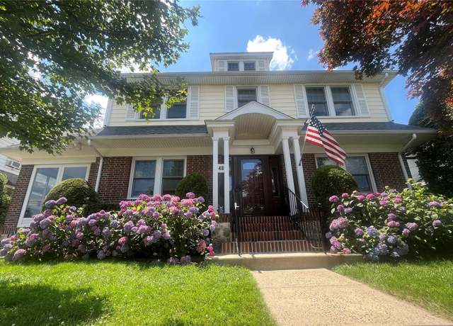 Property at 48 Faneuil Pl, New Rochelle, NY 10801, 4 beds, 3.5 baths