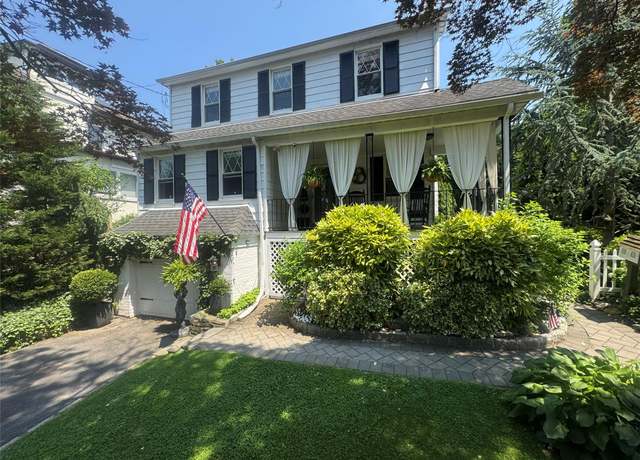 Property at 404 Bronxville Rd, Bronxville, NY 10708, 3 beds, 1.5 baths