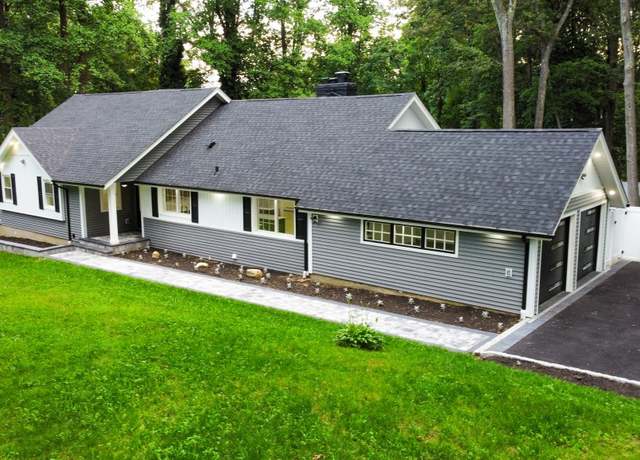 Property at 511 Magnolia Ln, Dix Hills, NY 11746, 4 beds, 2 baths