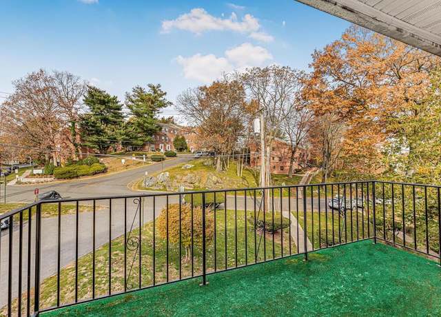 Property at 26 Fieldstone Dr Unit 1C, Hartsdale, NY 10530, 2 beds, 1 bath