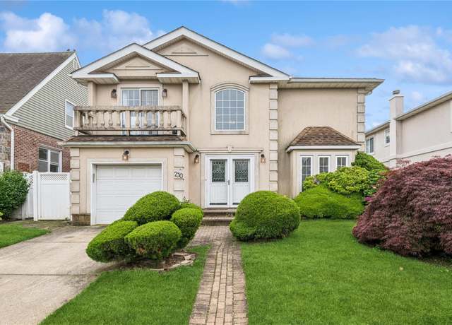 Property at 230 W Beech St, Long Beach, NY 11561, 6 beds, 3 baths