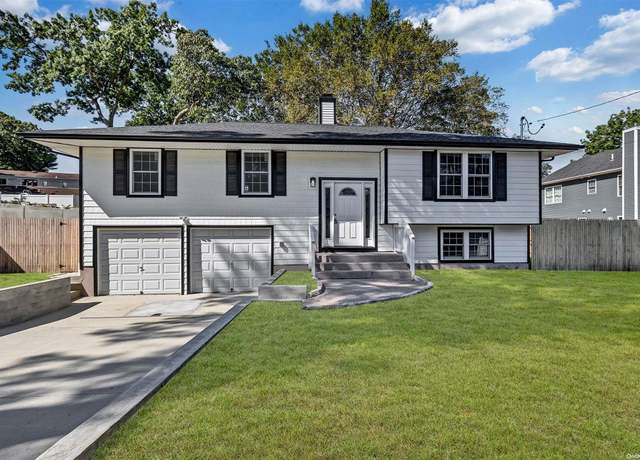 Property at 766 Hawkins Ave, Ronkonkoma, NY 11779, 6 beds, 2 baths