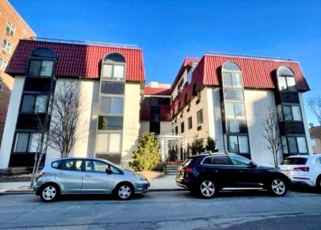 Property at 425 Shore Rd Unit 1A, Long Beach, NY 11561, 2 beds, 2 baths