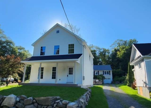 Property at 30 Hamilton Ave, Sloatsburg, NY 10974, 3 beds, 2.5 baths