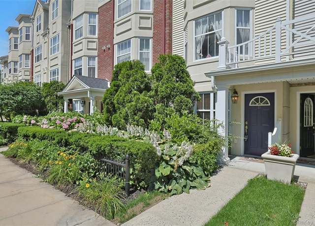 Property at 23 Bridge Ln #23, Haverstraw, NY 10927, 2 beds, 3 baths