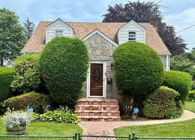 Property at 112 Rutland Rd, Hempstead, NY 11550, 5 beds, 3 baths