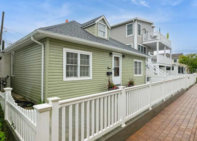 Property at 3 September Walk, Long Beach, NY 11561, 2 beds, 2 baths