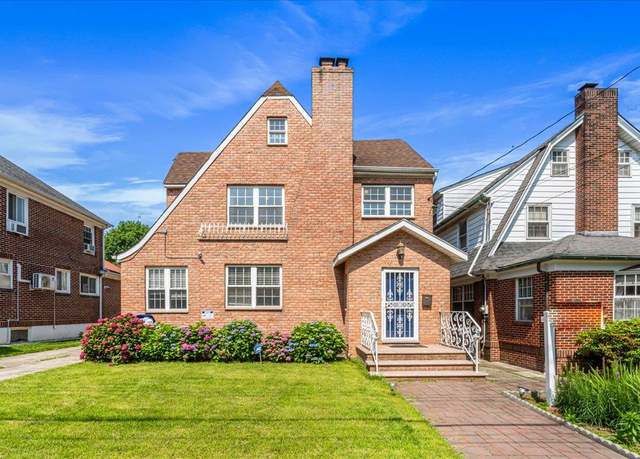 Property at 29-34 161st St, Flushing, NY 11358, 4 beds, 3 baths
