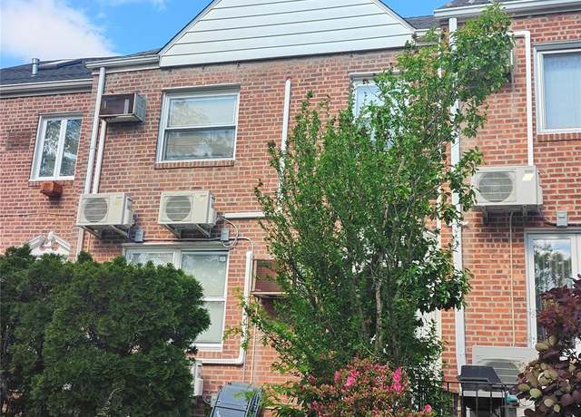 Property at 141-49 72nd Cres, Kew Garden Hills, NY 11367, 4 beds, 2.5 baths