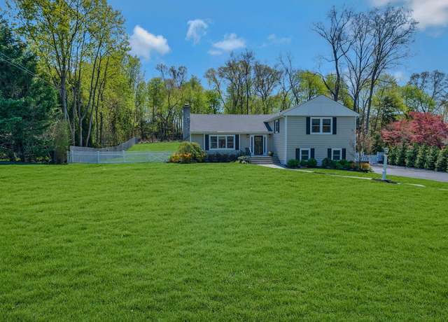 Property at 12 Melody Ln, Huntington, NY 11743, 3 beds, 3 baths