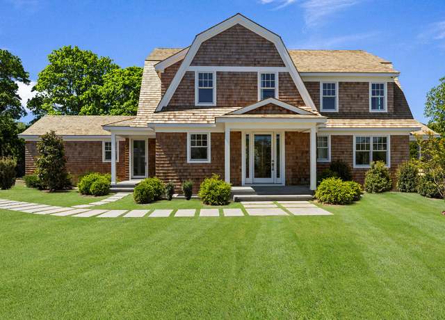 Property at 245 Mill Rd, Westhampton Beach, NY 11978, 7 beds, 6.5 baths