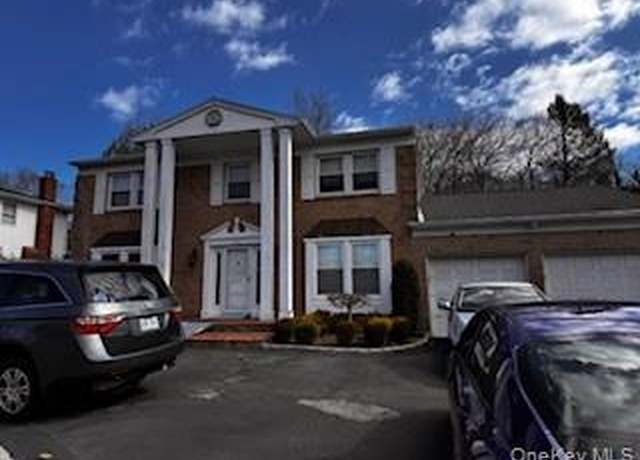 Property at 109 Virginia Ave, Lake Grove, NY 11755, 5 beds, 3 baths