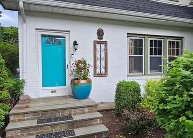Property at 26 Oakdale Ave, New Rochelle, NY 10801, 3 beds, 1.5 baths