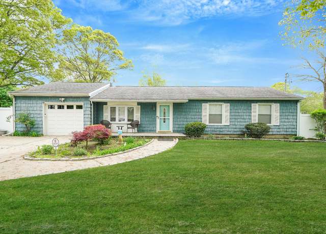 Property at 4 Allanwood Dr, Shirley, NY 11967, 3 beds, 1 bath