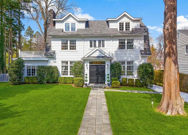 Property at 720 The Pkwy, Mamaroneck, NY 10543, 5 beds, 3.5 baths