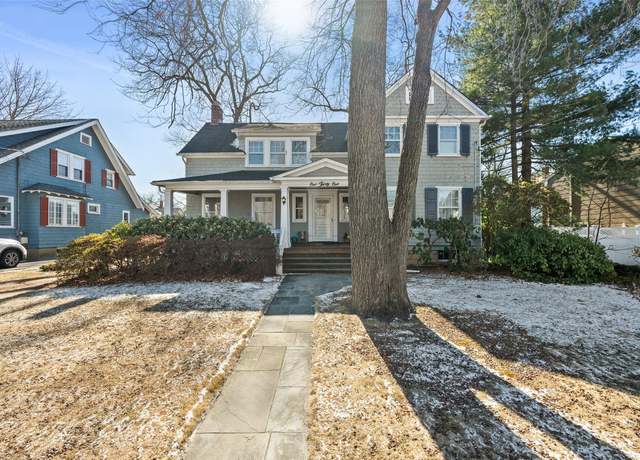 Property at 131 Rose St, Freeport, NY 11520, 4 beds, 2.5 baths