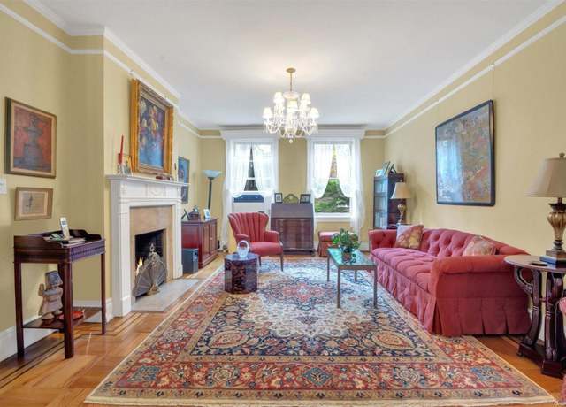 Property at 34-36 80th St #22, Jackson Heights, NY 11372, 3 beds, 2 baths
