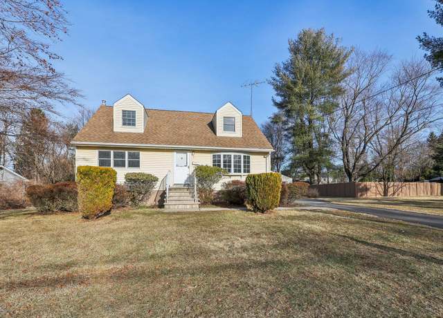 Property at 7 Homestead Ln, New City, NY 10956, 4 beds, 2 baths