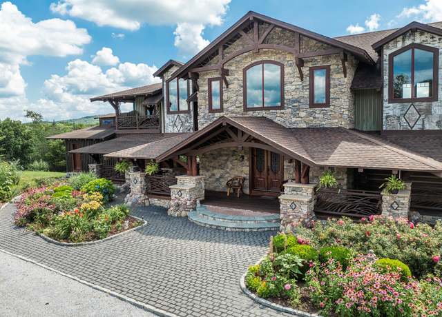Property at 165 Drake Rd, Pleasant Valley, NY 12569, 4 beds, 6 baths