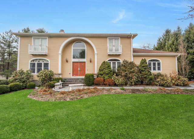 Property at 5 Summerland Ln, Briarcliff Manor, NY 10510, 4 beds, 3.5 baths