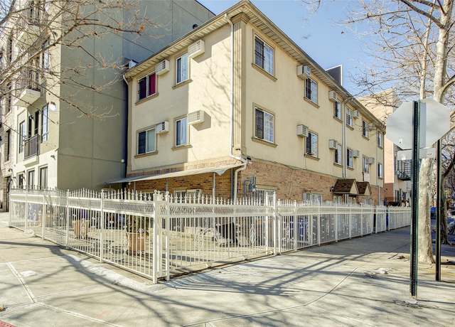 Property at 206 Wilson Ave, Brooklyn, NY 11237, 8 beds, 4 baths