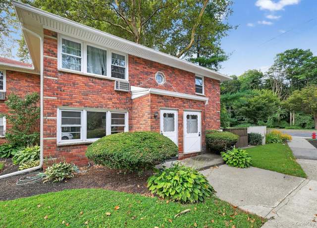 Property at 2710 South Rd Unit A1, Poughkeepsie, NY 12601, 2 beds, 1 bath