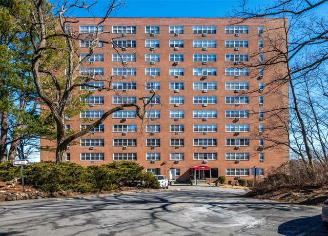 Property at 615 Palmer Rd #207, Yonkers, NY 10701, 1 bed, 1 bath