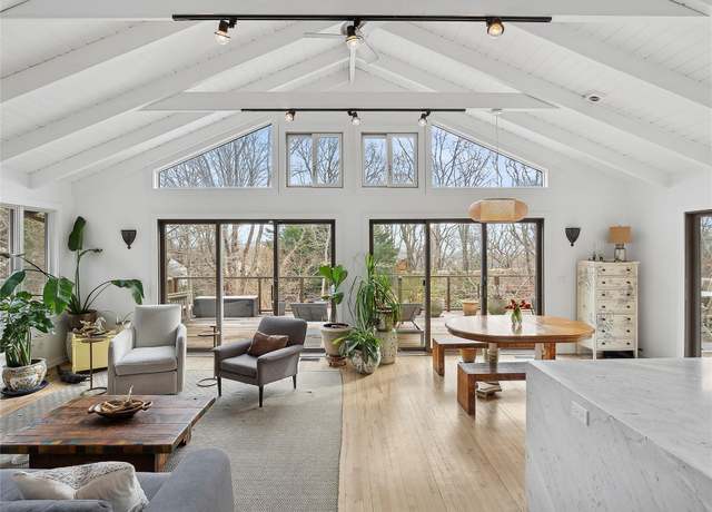 Property at 56 Edison Dr, Montauk, NY 11954, 4 beds, 3 baths