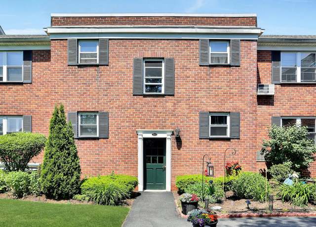 Property at 123 S Highland Ave Unit B-3, Ossining, NY 10562, 2 beds, 1 bath