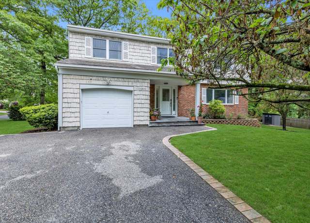 Property at 16 Gray Ave, Dix Hills, NY 11746, 4 beds, 2.5 baths