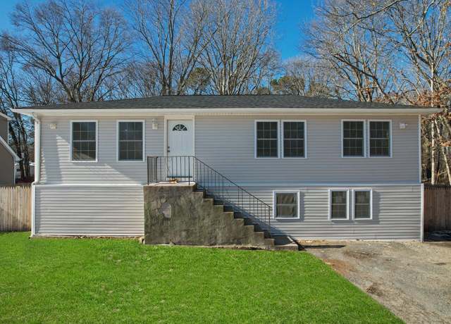 Property at 18 Fife Dr, Coram, NY 11727, 5 beds, 2 baths