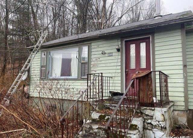 Property at 296 Irish Cape Rd, Wawarsing, NY 12458, 2 beds, 1 bath