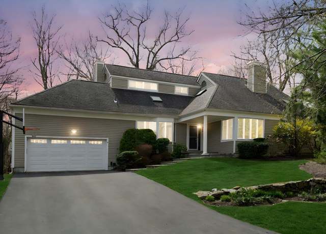 Property at 7 Lewiston Ct, Briarcliff Manor, NY 10510, 3 beds, 5 baths