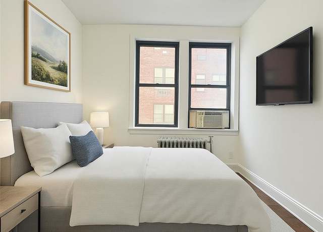 Property at 14809 Northern Blvd Unit 3N, Flushing, NY 11354, 1 bath