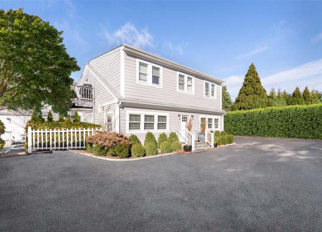 Property at 515 Hampton Rd, Southampton, NY 11968