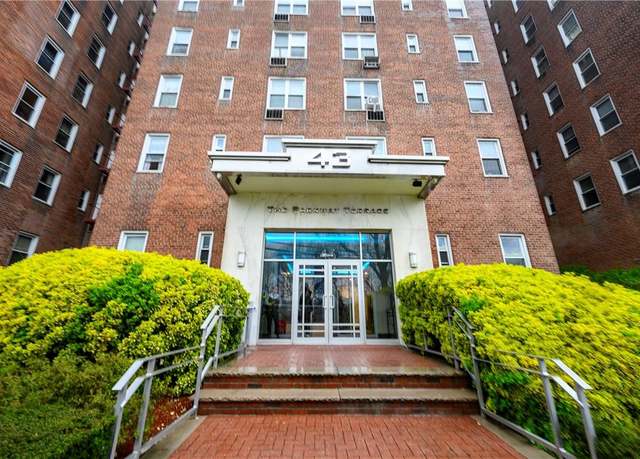 Property at 43 Bronx River Rd Unit 3N, Yonkers, NY 10704, 2 beds, 2 baths