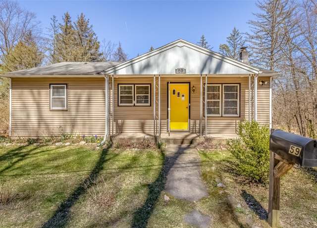 Property at 59 Old Minnewaska Trl, Kerhonkson, NY 12446, 3 beds, 1 bath