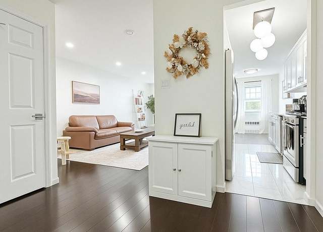 Property at 15115 84th St Unit 3N, Howard Beach, NY 11414, 1 bed, 1 bath