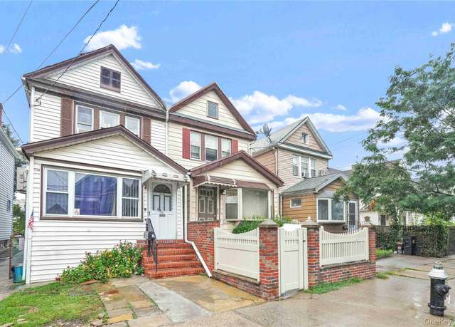 Property at 95-58 113th St, Richmond Hill S., NY 11419, 3 beds, 1 bath