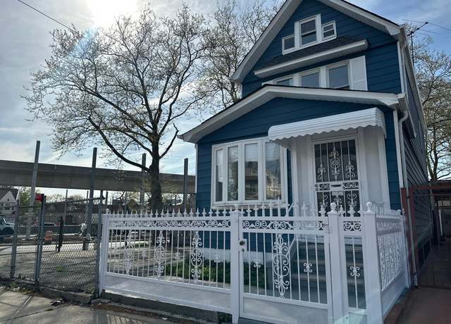 Property at 138-01 107 Ave, Jamaica, NY 11435, 3 beds, 2 baths