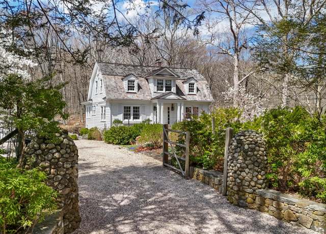 Property at 55 Mianus River Rd, Bedford, NY 10506, 3 beds, 3.5 baths