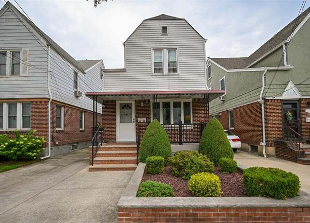 Property at 171-41 Courtney Ave, Flushing, NY 11358, 4 beds, 1.5 baths